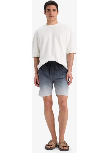 Regular Fit Degrade Baskılı File Astarlı Diz Üstü Deniz Şortu