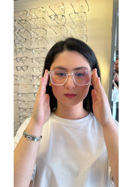 1020 Şeffaf 47 Olivier Philippe Mavi Işık Koruyucu Gözlük