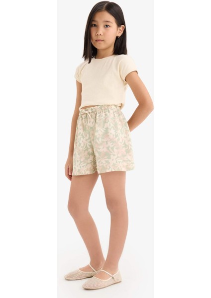 Kız Çocuk Çiçek Desenli Viskon Şort