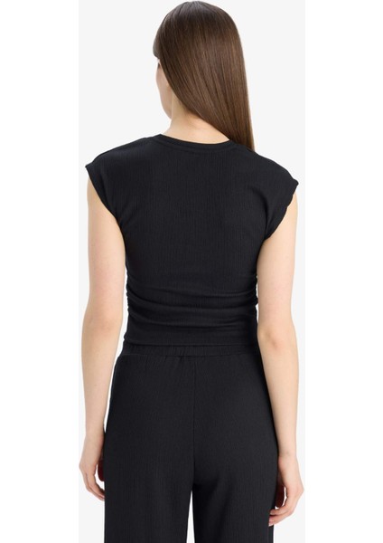 Slim Fit Dar Kesim Bisiklet Yaka Basic Düz Bürümcük Kısa Kollu Tişört E3398AX25SP