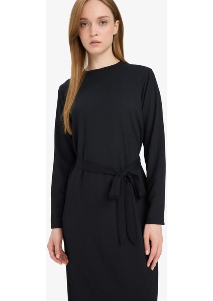 Regular Fit Bisiklet Yaka Bağlamalı Uzun Kollu Maxi Elbise D9063AX25SP