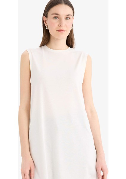 Regular Fit Bisiklet Yaka Basic Düz Kolsuz Tesettür Tişört Tunik A8352AX25SP