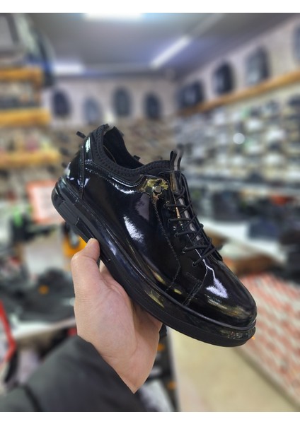 Siyah Rugan Deri Su Geçirmez Comfort Mevsimlik-Kışlık Lastik Bağcık Erkek Sneaker ayakkabı