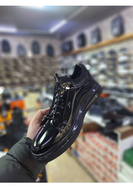 Siyah Rugan Deri Su Geçirmez Comfort Mevsimlik-Kışlık Lastik Bağcık Erkek Sneaker ayakkabı