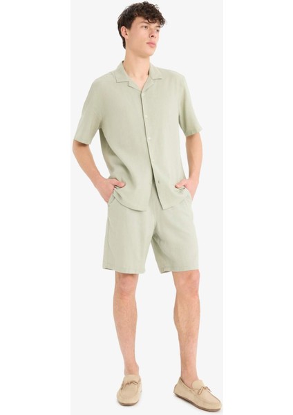 Relax Fit Beli Bağcıklı Keten Karışımlı Bermuda Şort D9913AX25AU