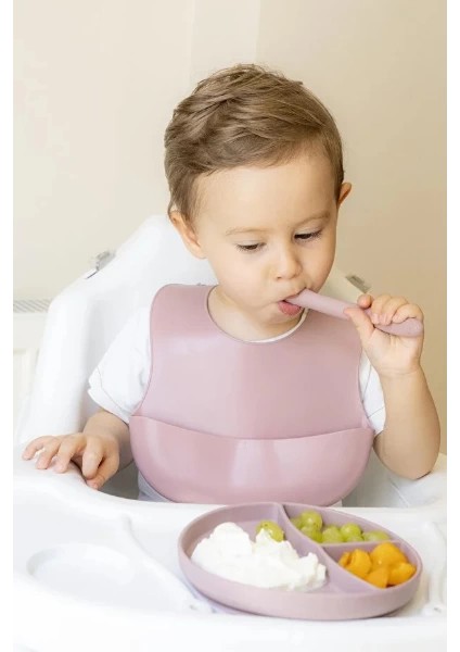 çınar ticaret pembe 3’lü silikon yemek seti – önlük + diş kaşıyıcılı kaşık + vakumlu tabak modelleri