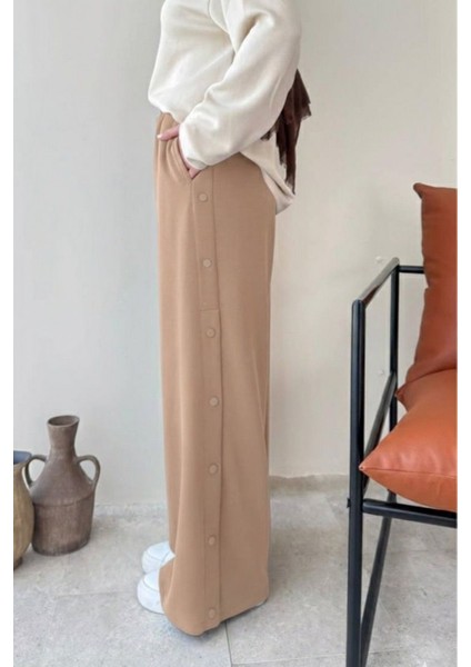 Mono Yanları Düğmeli Oysho Tesettür Pantolon- Bej modelleri