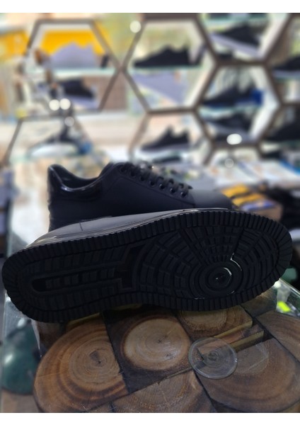 Siyah Mat Deri Su Geçirmez Comfort Mevsimlik-Kışlık Erkek Sneaker ayakkabı indirimleri