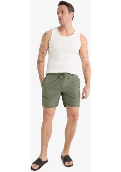 Regular Fit Kısa Boy Cepli File Astarlı Beli Bağcıklı Düz Hafif Kumaş Deniz Şortu