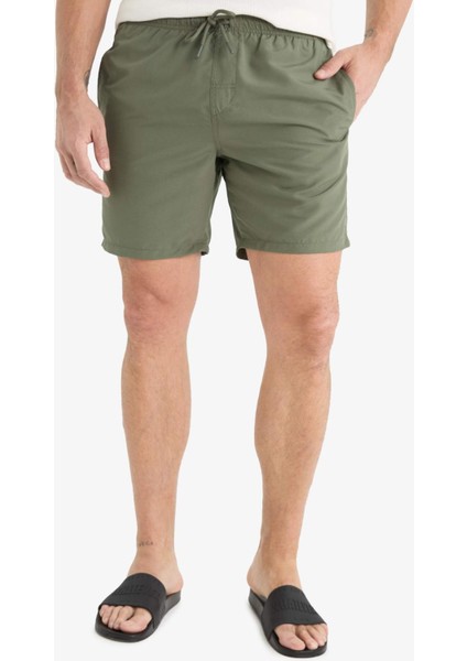 Regular Fit Kısa Boy Cepli File Astarlı Beli Bağcıklı Düz Hafif Kumaş Deniz Şortu