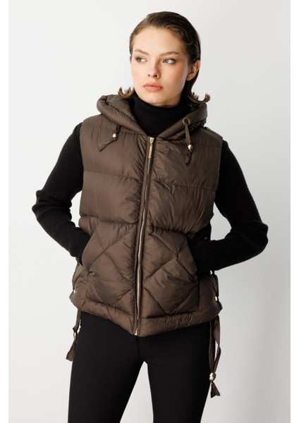 Kadın Kapüşonlu Şişme Yelek 8581 Haki