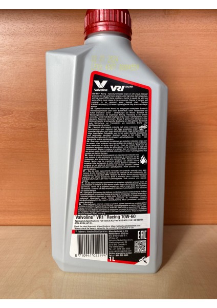 Synthetıc Vr1 Racıng 10W-60 1lt modelleri
