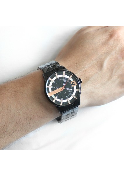 Ferro Siyah Renk Çelik Kordonlu Erkek Kol Saati TH-F11200A-G indirimleri