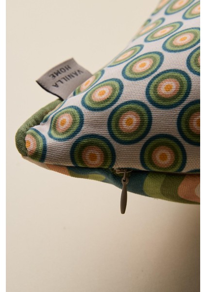 Retroloop Desenli Biye Detaylı Kırlent Kılıfı modelleri