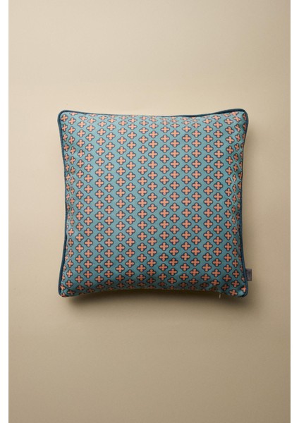 Merivo Desenli Biye Detaylı Kırlent Kılıfı fiyatları