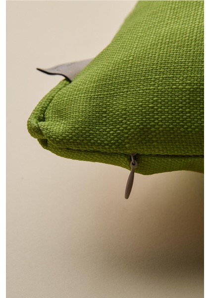 Dream On Baskılı Biye Detaylı Kırlent Kılıfı fırsatları