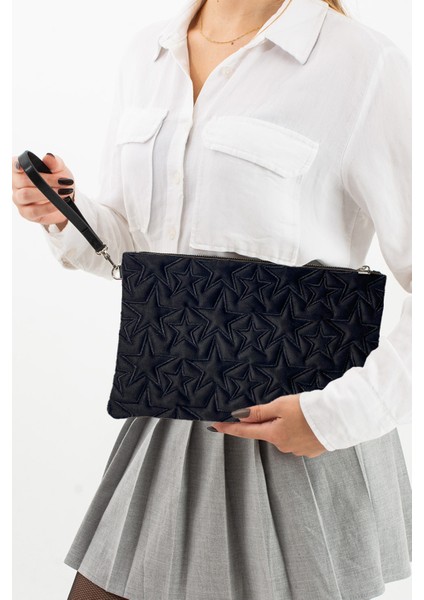 Yıldız Desenli Siyah Süet Portföy Çanta