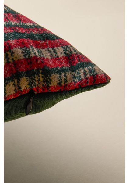 Everpine Ekose Desenli Kırlent Kılıfı fiyatları