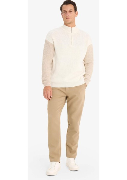 Regular Fit Normal Kesim Kumaş Pantolon Cepli Düz Paça E2937AX24WN