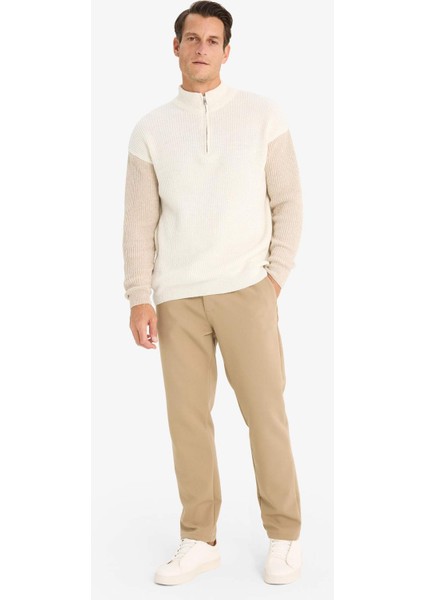 Regular Fit Normal Kesim Kumaş Pantolon Cepli Düz Paça E2937AX24WN