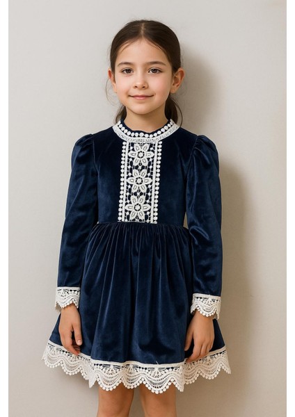 Kız Çocuk Dantel Detay Mavi Kadife Elbise