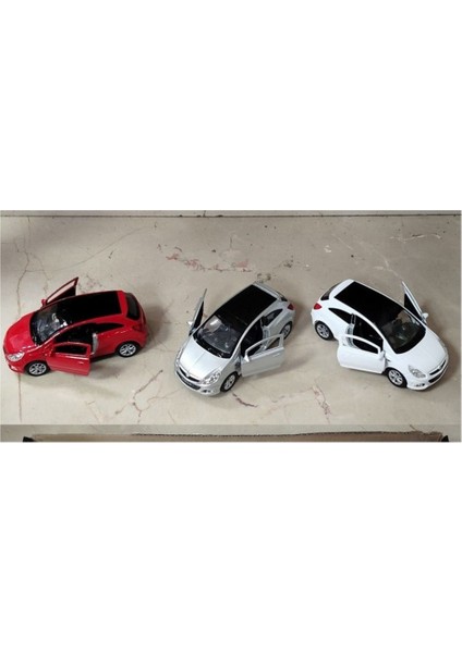 Metal Çekbırak Opel Corsa Kapıları Açılır