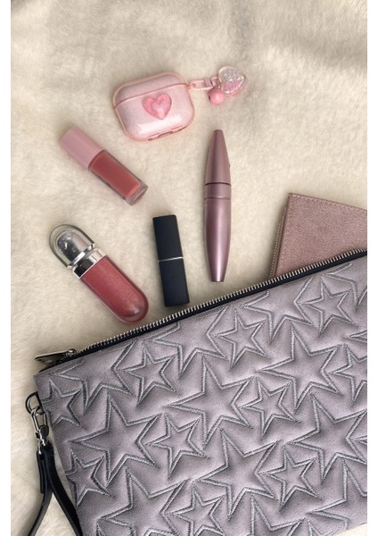 Yıldız Desenli Gri Süet Portföy Çanta fırsatları
