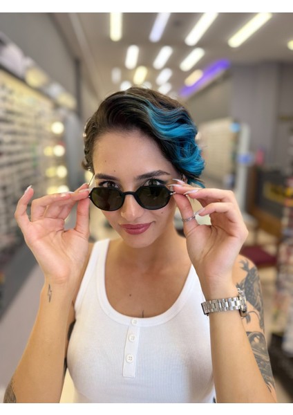 009 MYCONCEPTC02 46 Olivier Philippe Güneş Gözlüğü