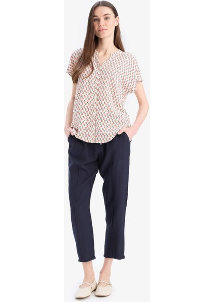 Regular Fit Apaş Yaka Desenli Kısa Kollu Gömlek