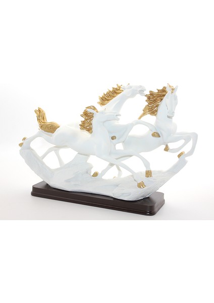 çınar ticaret polyester 3&apos;lü şahlanmış at figürü