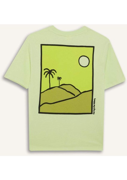 Erkek Çocuk Bisiklet Yaka Sırt Baskılı Kısa Kollu Tişört