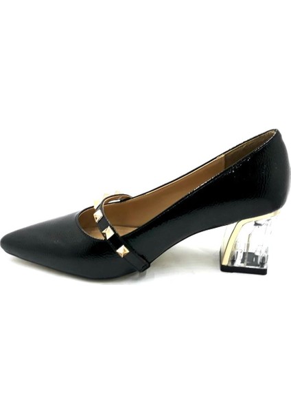 298077 Siyah Rugan Kadın Günlük Ayakkabı fiyatları