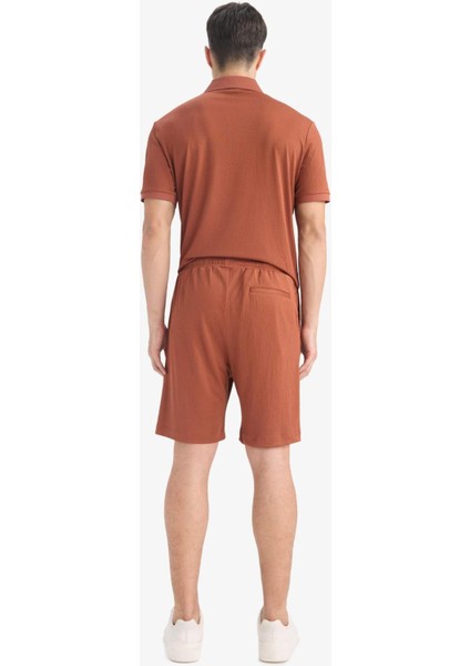 Regular Fit Her Yöne Esneyen Krinkıl Bermuda Şort