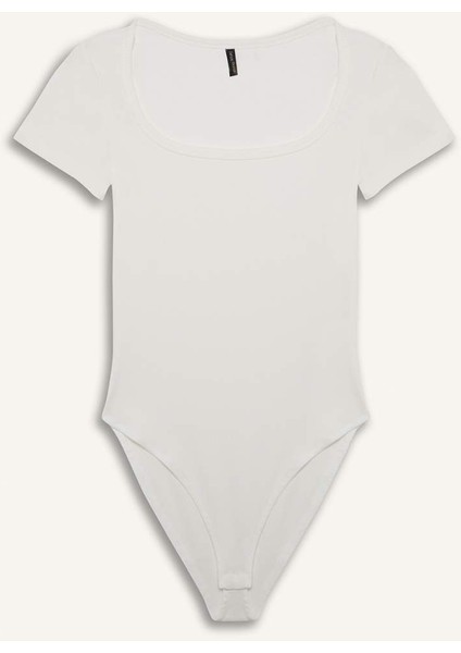 Slim Fit Dar Kesim Yuvarlak Yaka Basic Düz Fitilli Kaşkorse Kısa Kollu Çıtçıtlı Tişört E6579AX25SP