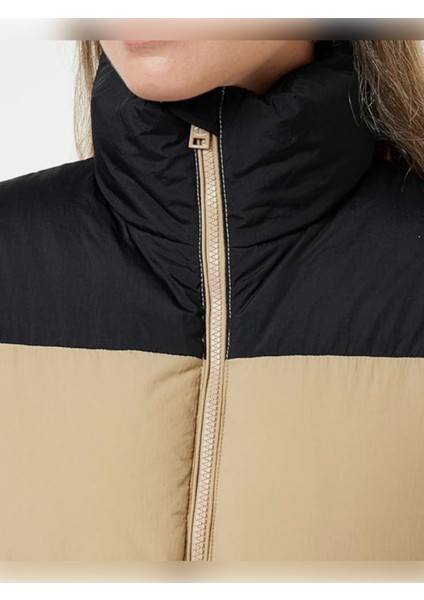 Legacy Naylon Mont, Kadın fırsatları