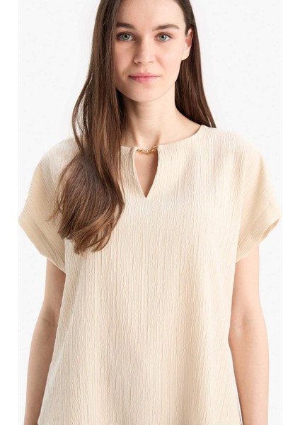 Regular Fit Apaş Yaka Basic Düz Kısa Kollu Bluz E6586AX25SP