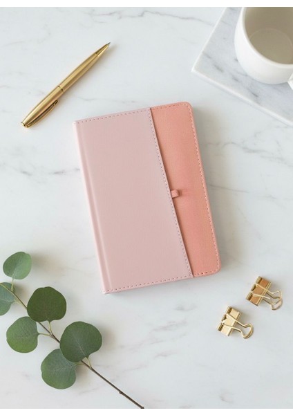 Atakids Lizy Velur Desen Yandan Cepli Çizgili Tarihsiz Ajanda – 112 Yaprak (13×21 Cm)