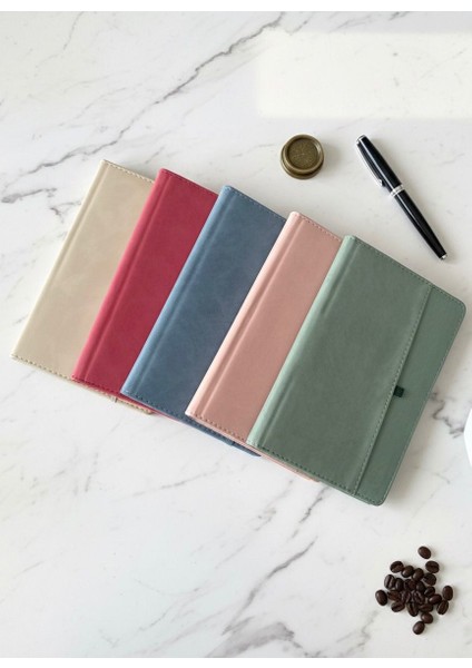 Atakids Lizy Velur Desen Yandan Cepli Çizgili Tarihsiz Ajanda – 112 Yaprak (13×21 Cm) modelleri