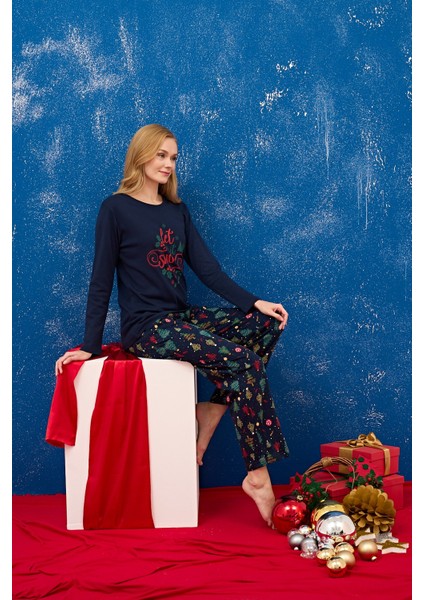 Sıfır Yaka Uzun Kollu Kadın Pijama Takımı