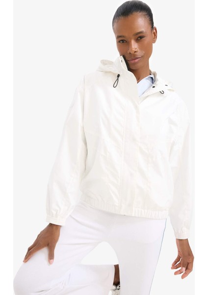 Su İtici Regular Fit Kapüşonlu Cepli Mevsimlik Baharlık Yağmurluk C4949AX25AU