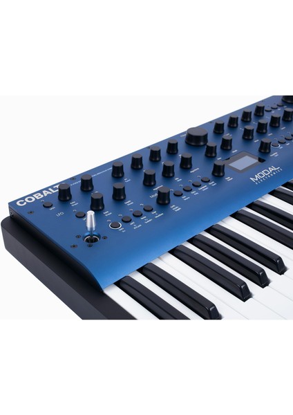 Cobalt8 / 37 Tuş / 8-Voice Extended Virtual Analog Synthesizer modelleri