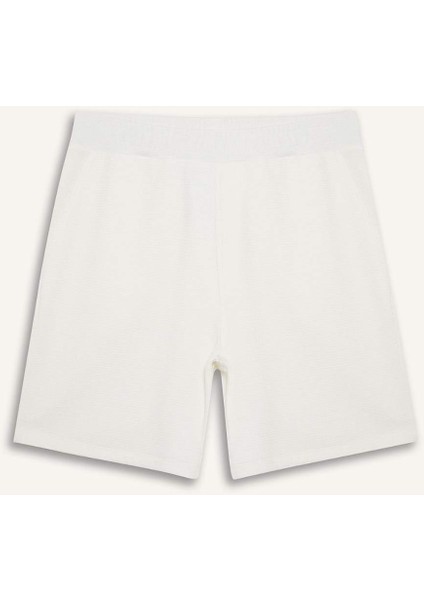 Regular Fit Dokulu Waffle Şort