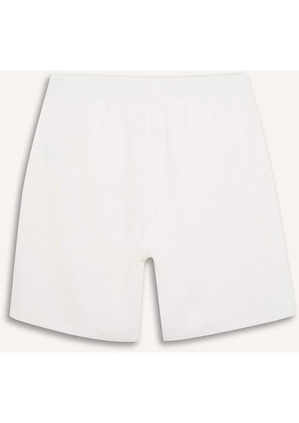 Regular Fit Dokulu Waffle Şort