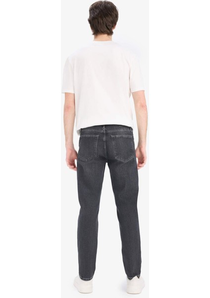 Slim Tapered Fit Dar Kalıp Normal Bel Daralan Paça Jean Pantolon E7033AX25SP
