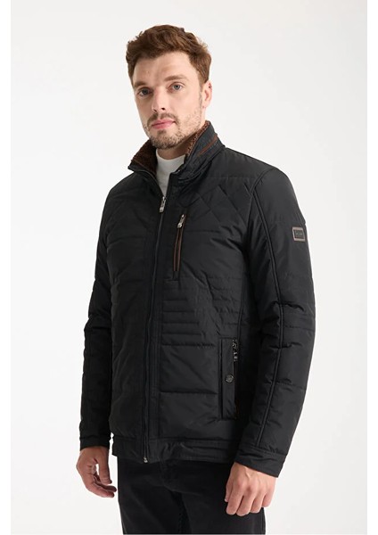 Erkek Siyah Dik Kürk Yaka Spor Mont