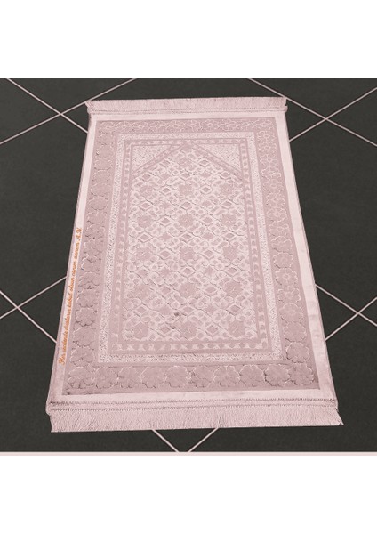 Kişiye Özel Nakış Işlemeli Saf Ipek Kadife Kumaştan Pembe Renk Hediyelik Seccade fiyatları