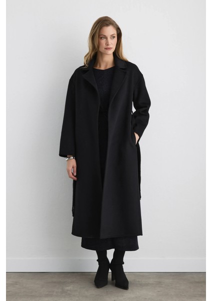 Astarsız Klasik Yün Manto - Siyah