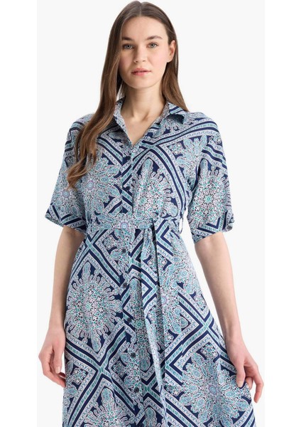 A Kesim Gömlek Yaka Desenli Bağcıklı Kısa Kollu Midi Elbise D4575AX25SP