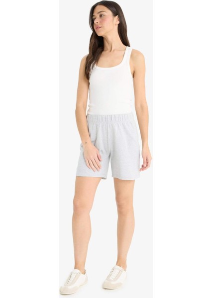 Regular Fit Normal Bel Düz Paça Bermuda Şort