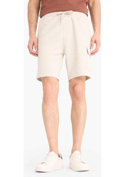 Regular Fit Dokulu Düz Paça Kargo Cepli Basic Düz Şort